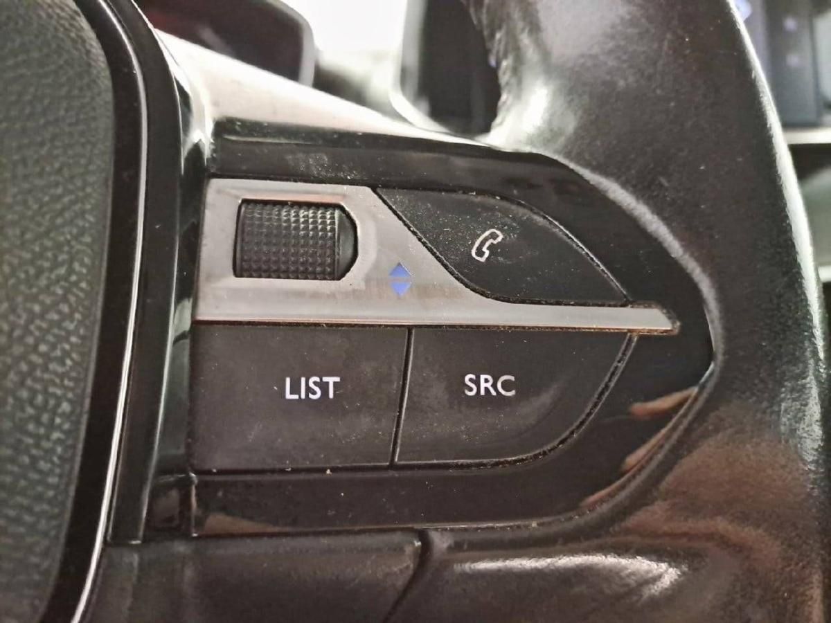 peugeot-208-2019-gasolina-1199cc