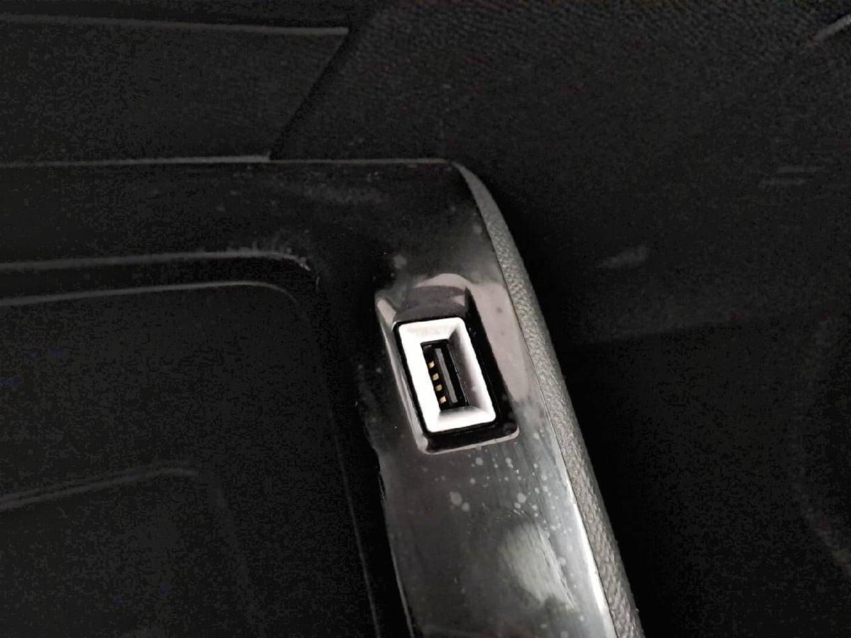 peugeot-208-2019-gasolina-1199cc