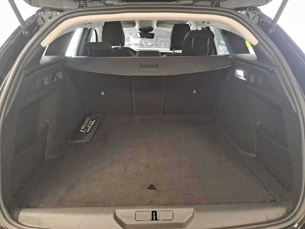 peugeot-308-2025-gasolina-1199cc