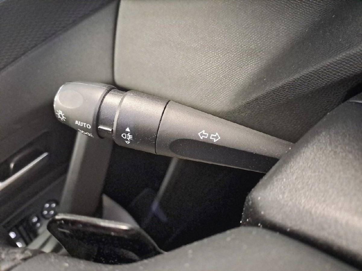peugeot-308-2025-gasolina-1199cc