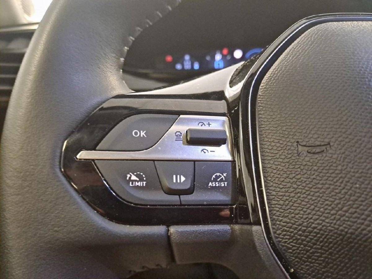 peugeot-308-2025-gasolina-1199cc