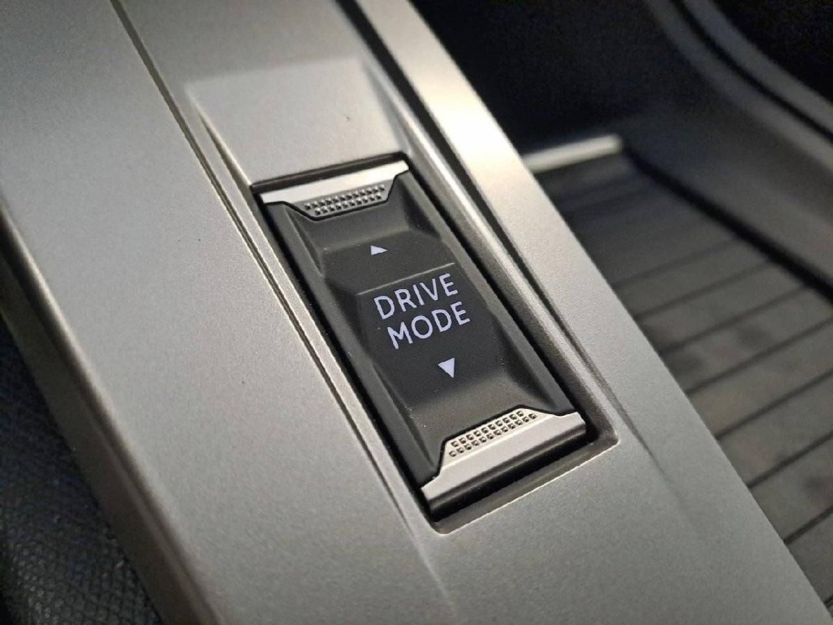 peugeot-308-2025-gasolina-1199cc