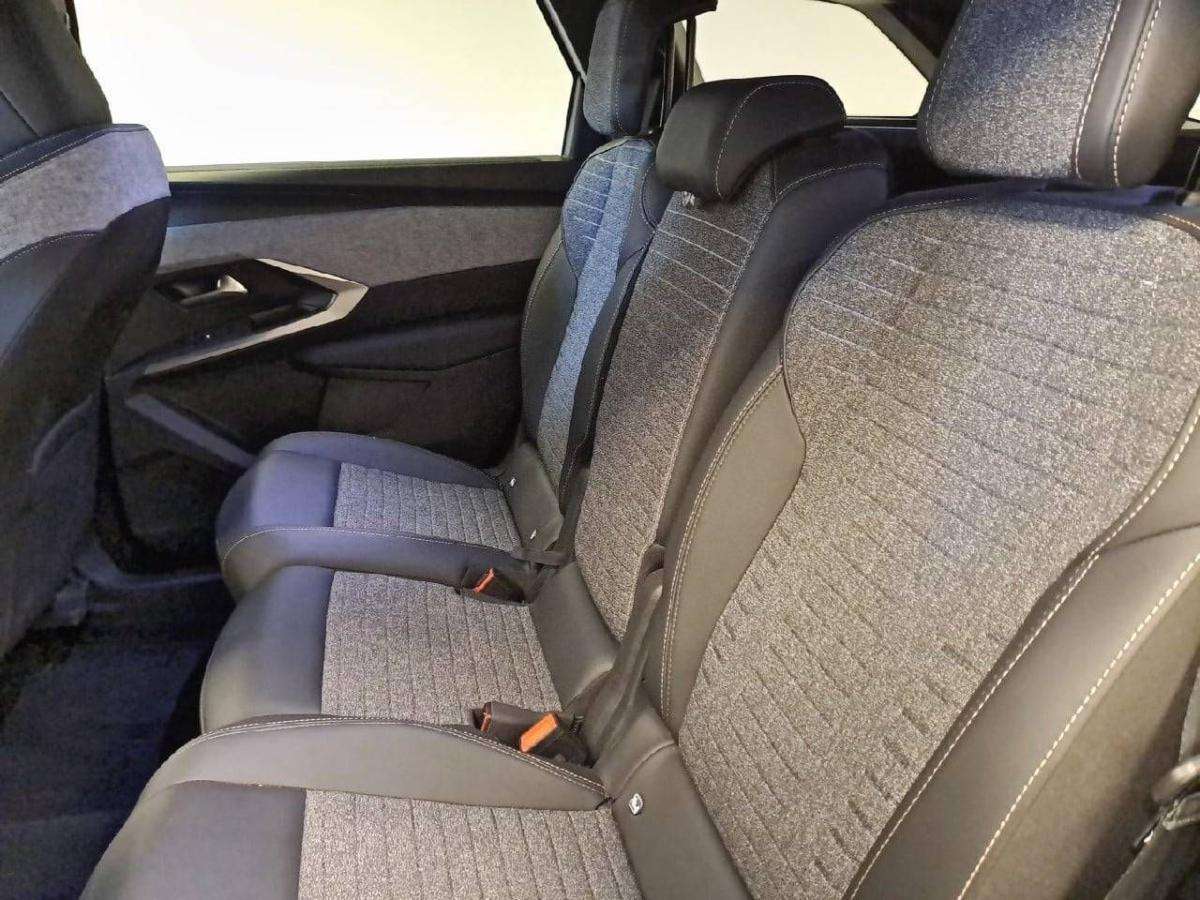peugeot-5008-2026-gasolina-1199cc
