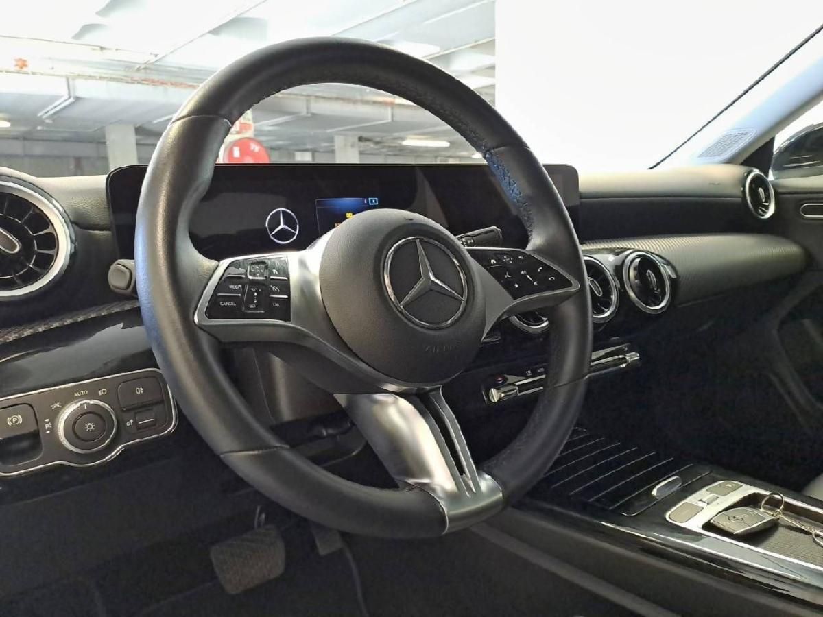 mercedes-benz-cla-2024-diesel-1950cc