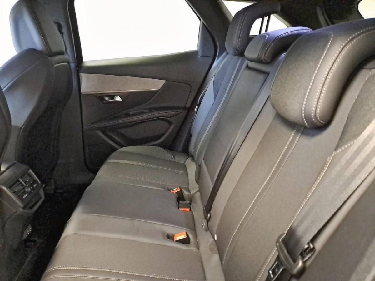 peugeot-3008-2023-diesel-1499cc