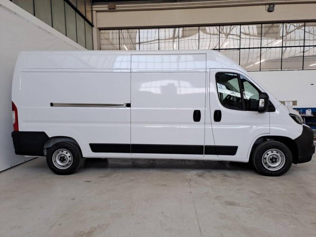 citroen-jumper-2025-diesel-2184cc