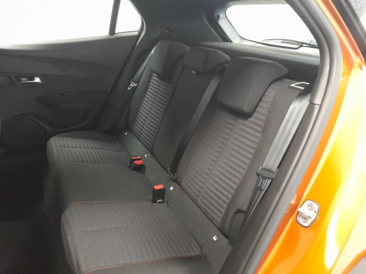 peugeot-2008-2023-gasolina-1199cc