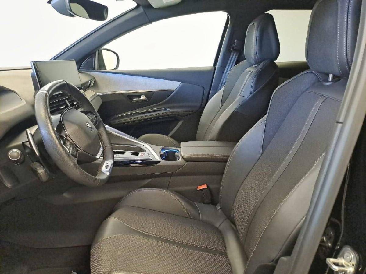 peugeot-3008-2023-hibrido-1598cc