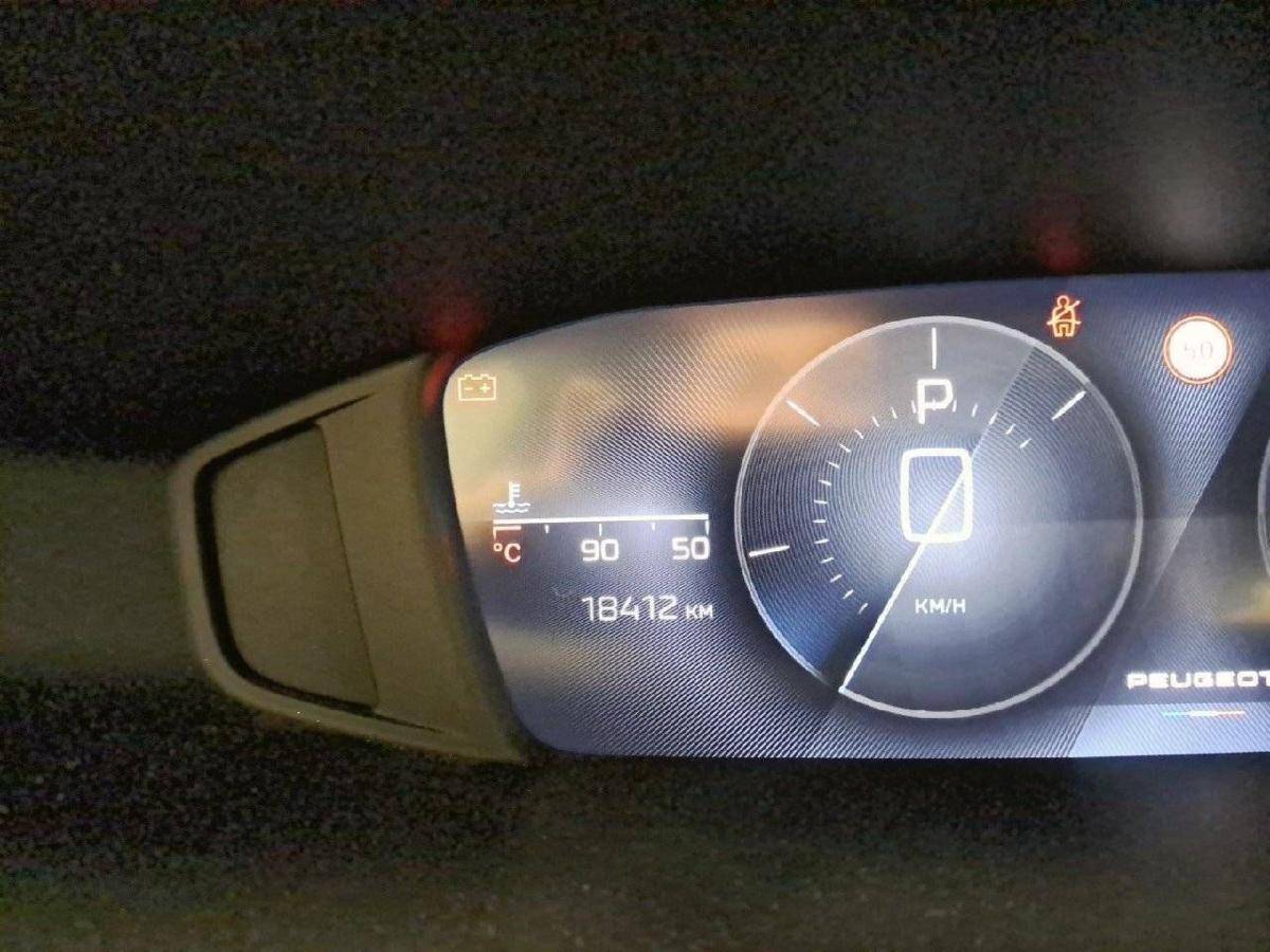 peugeot-308-2025-gasolina-1199cc