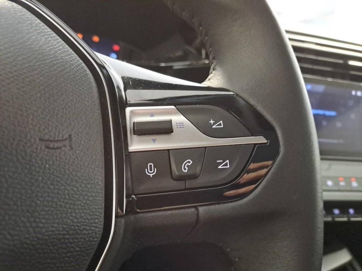 peugeot-308-2025-gasolina-1199cc
