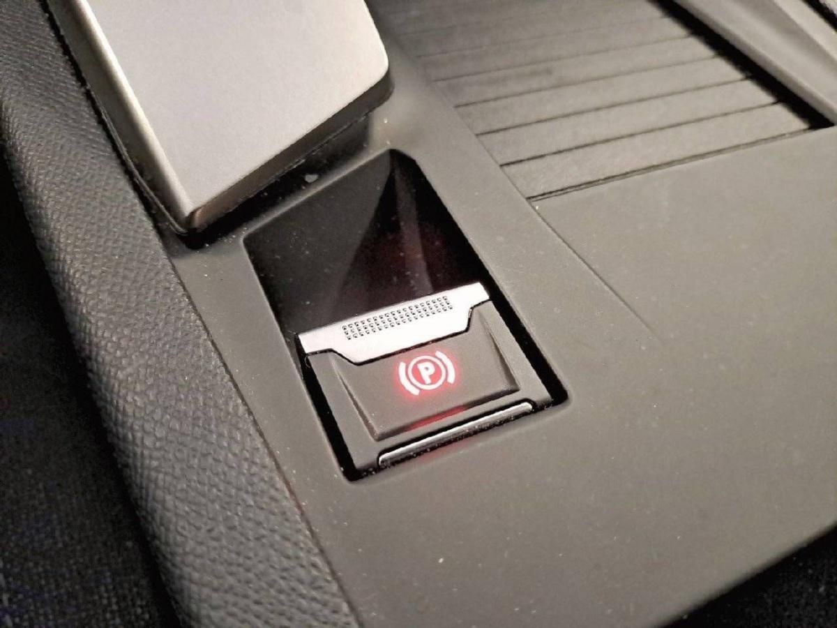 peugeot-308-2025-gasolina-1199cc
