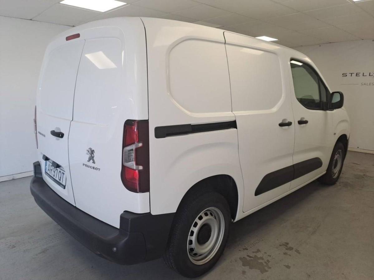 peugeot-partner-2022-diesel-1499cc