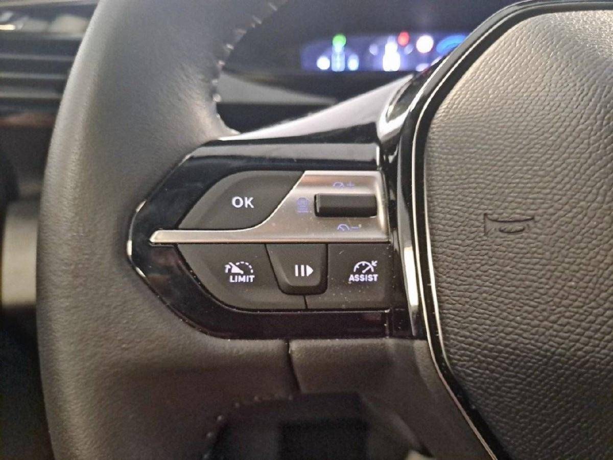 peugeot-308-2025-gasolina-1199cc