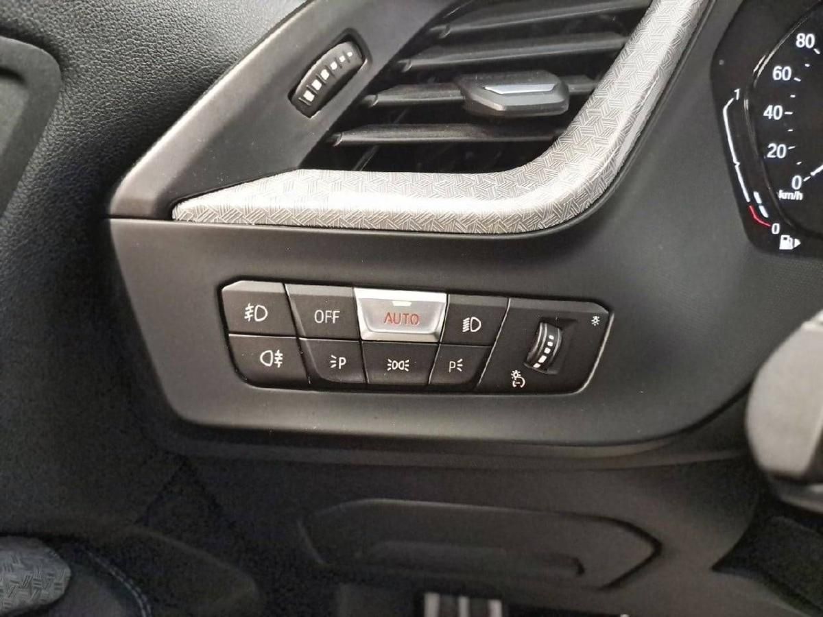 bmw-serie-1-2021-gasolina-1499cc