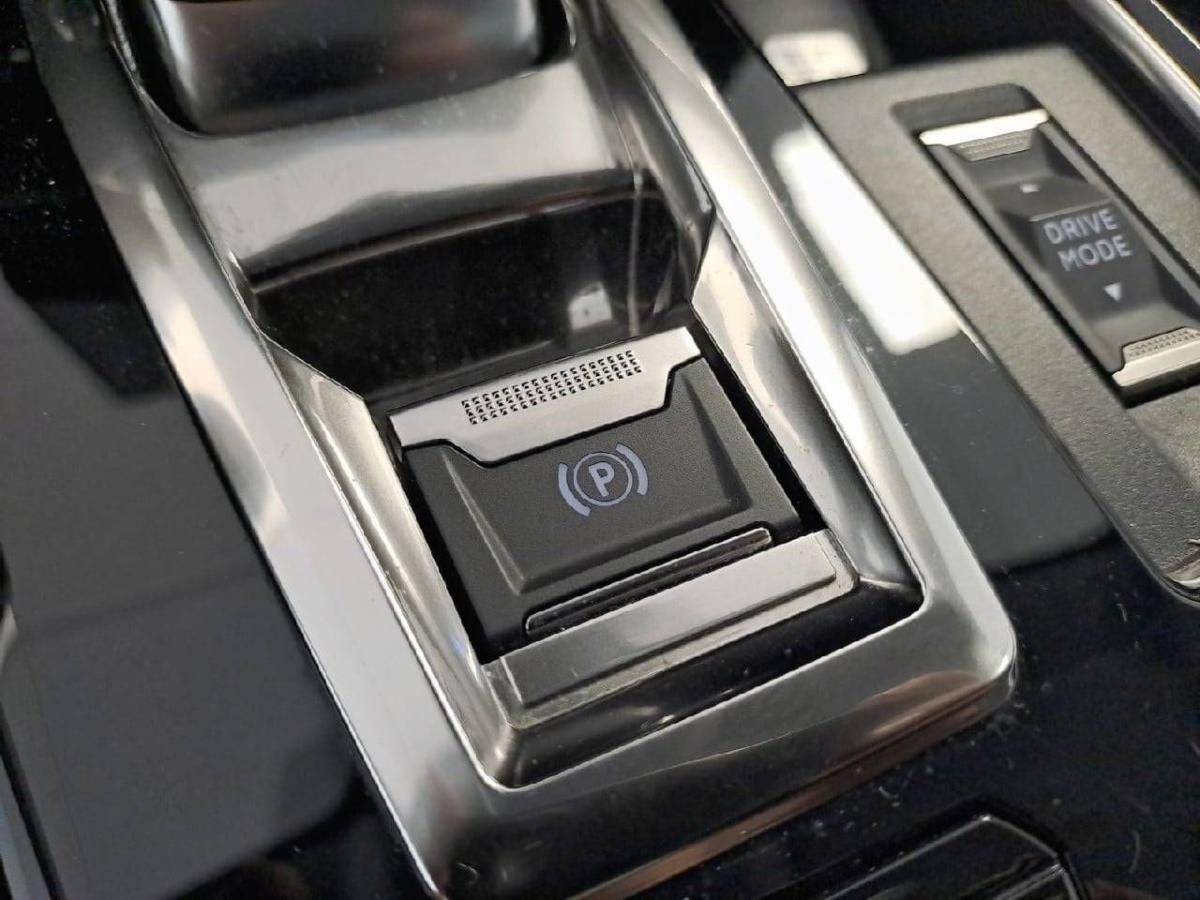 peugeot-3008-2021-hibrido-a-gasolina-1598cc