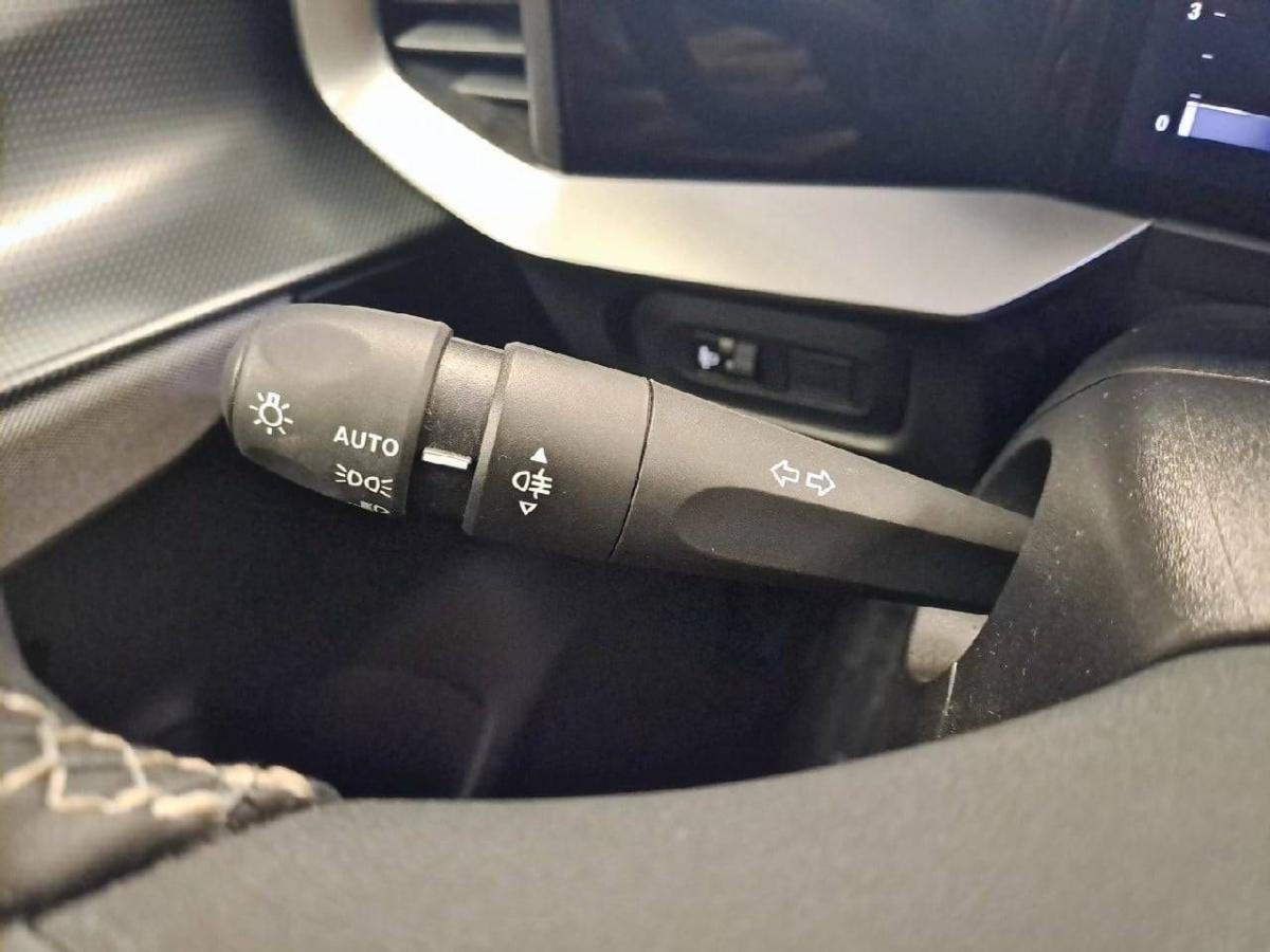 opel-meriva-2025-gasolina-1199cc