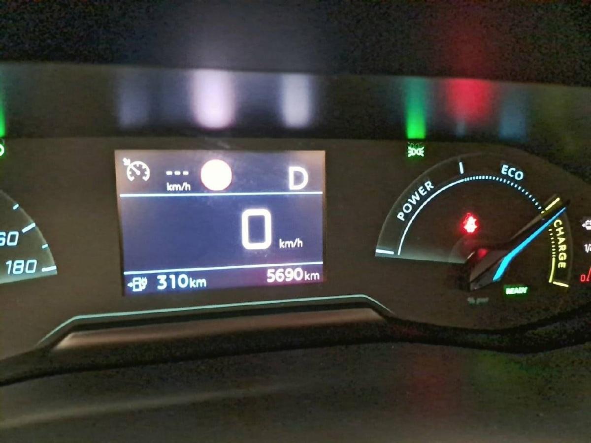 peugeot-2008-2025-eletrico-1cc