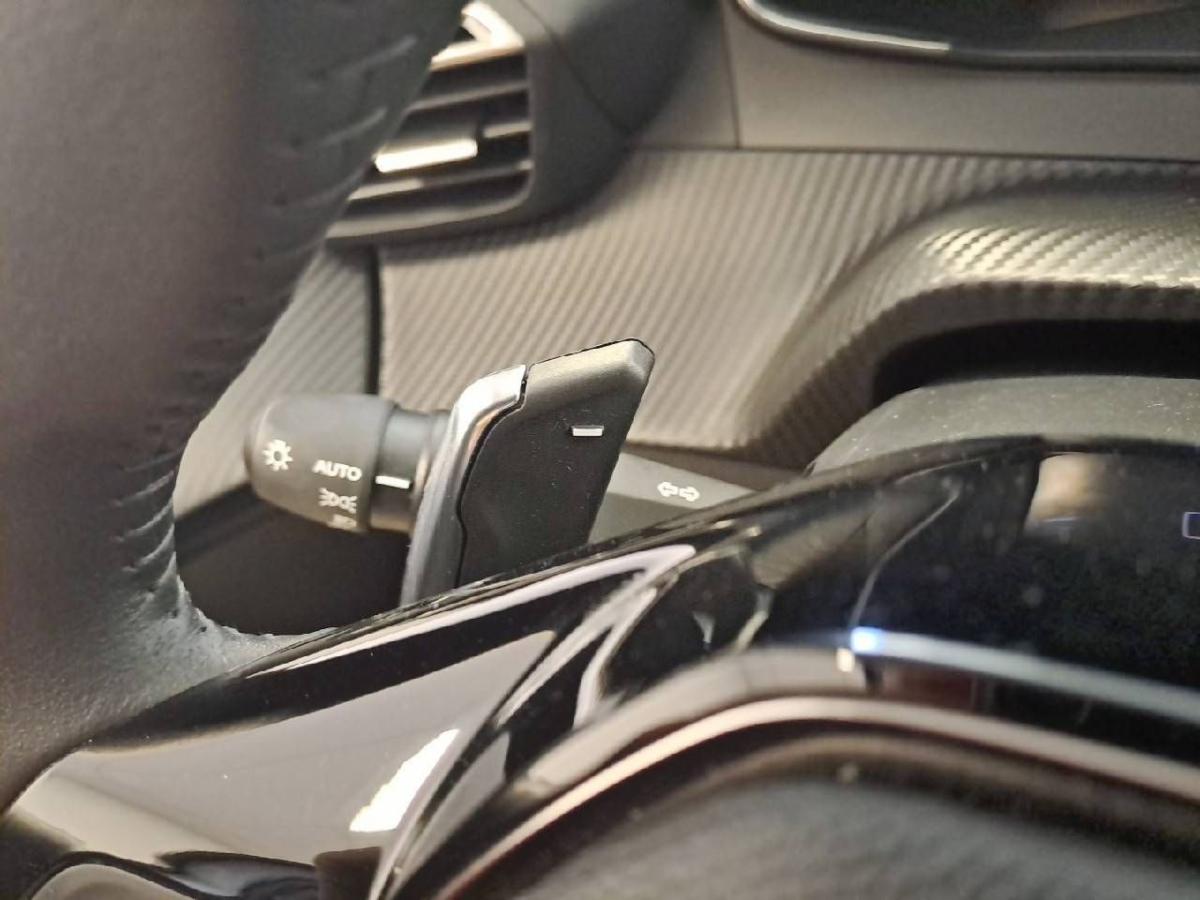 peugeot-208-2025-gasolina-1199cc