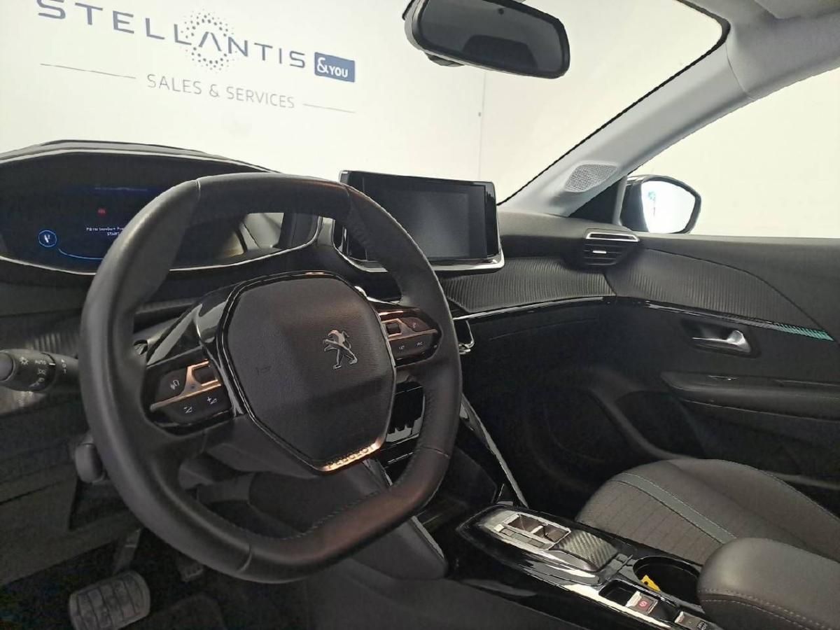 peugeot-208-2022-gasolina-1199cc
