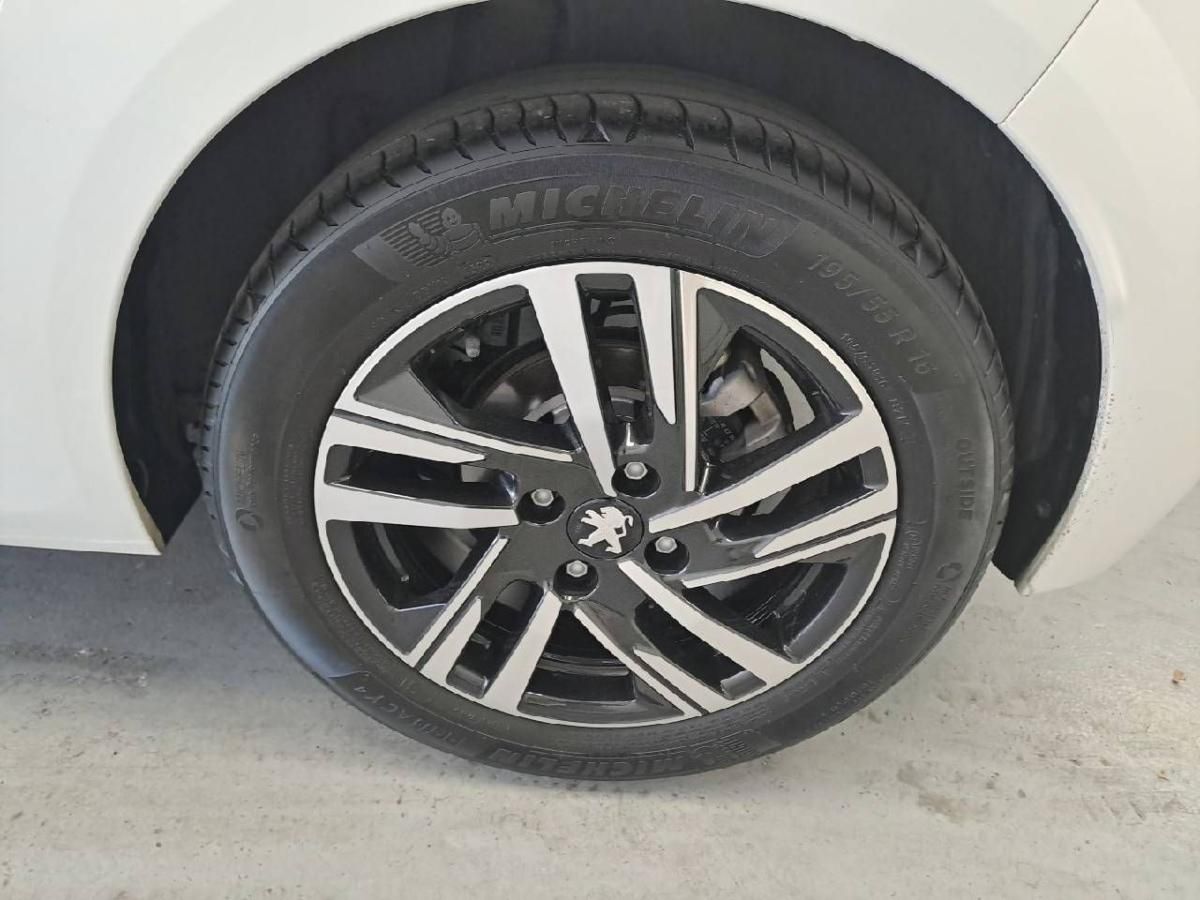 peugeot-208-2022-gasolina-1199cc