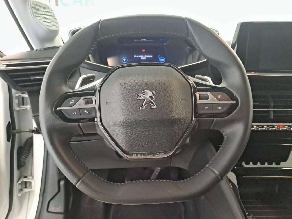 peugeot-208-2022-gasolina-1199cc