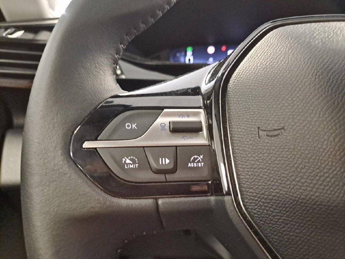 peugeot-308-2025-gasolina-1199cc