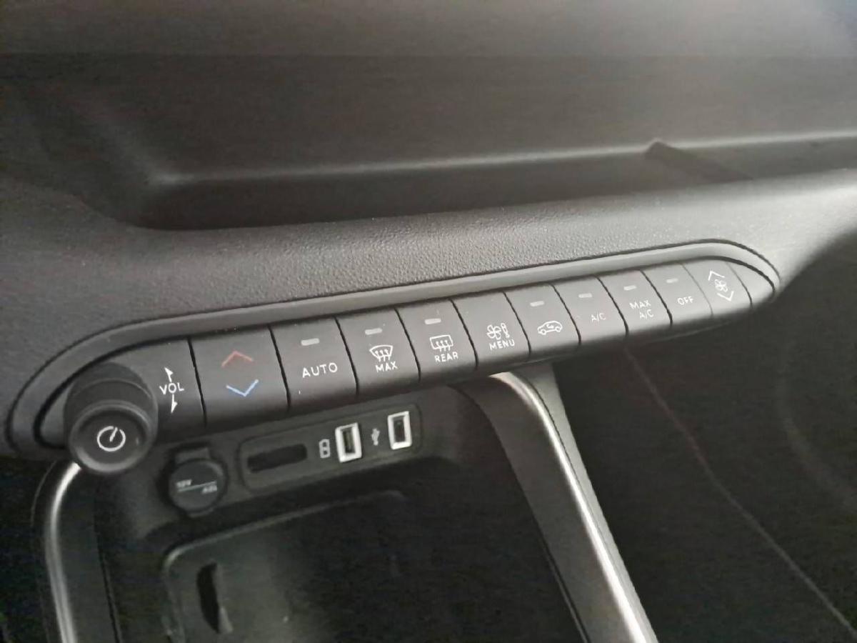 jeep-avenger-2025-gasolina-1199cc