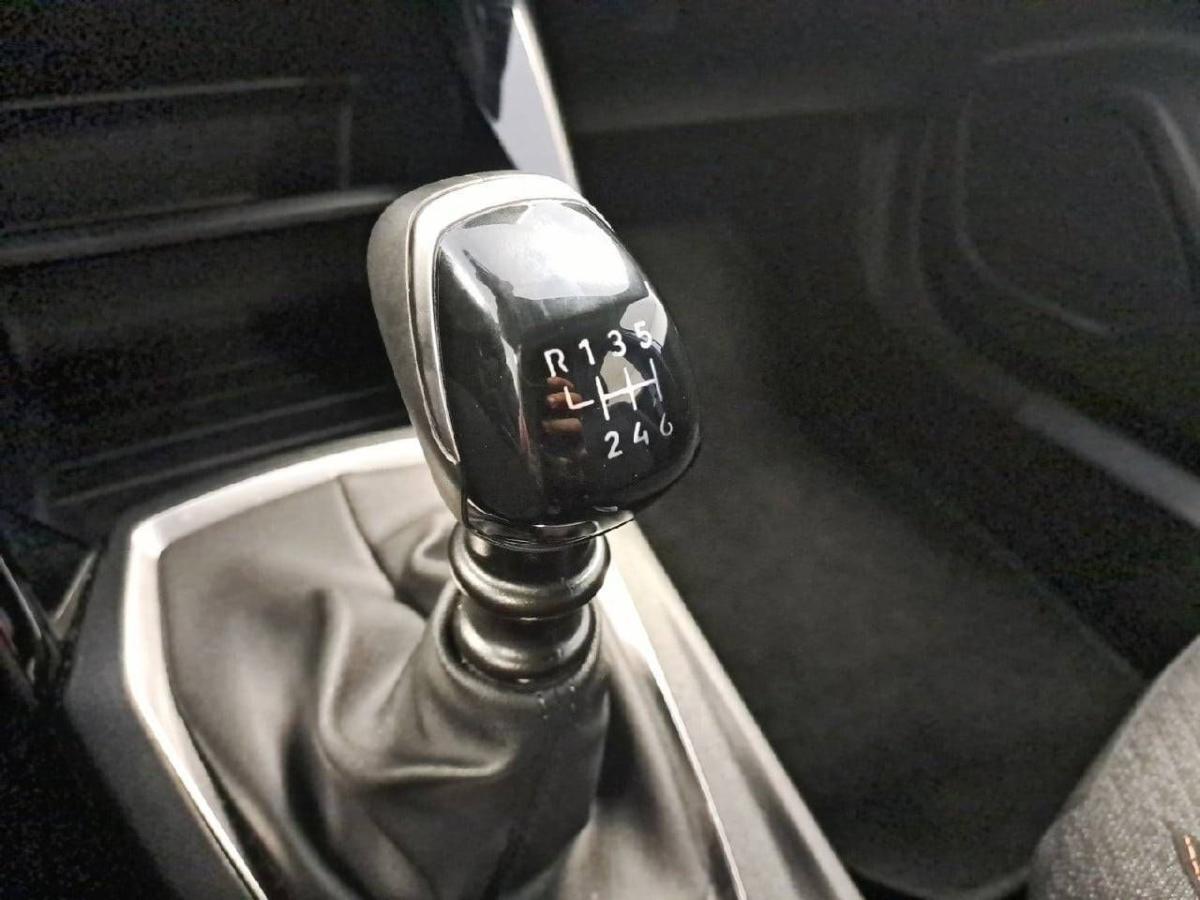 peugeot-2008-2025-gasolina-1199cc