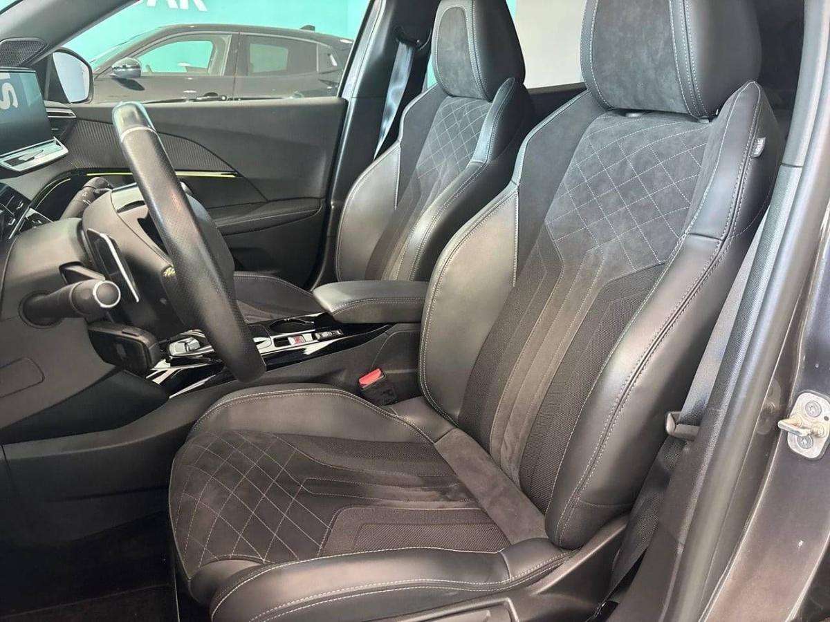 peugeot-2008-2021-diesel-1499cc