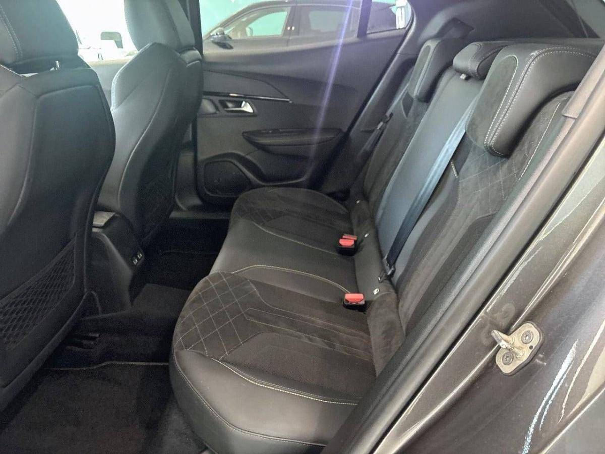 peugeot-2008-2021-diesel-1499cc
