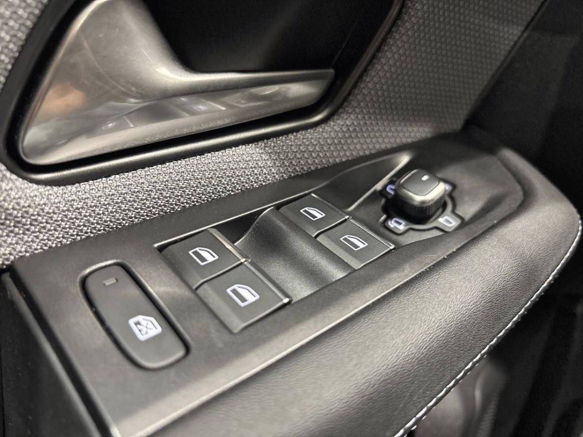 opel-grandland-2025-gasolina-1199cc