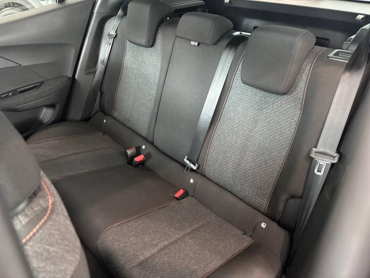 peugeot-2008-2025-gasolina-1199cc