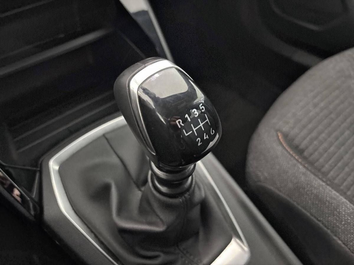 peugeot-2008-2025-gasolina-1199cc