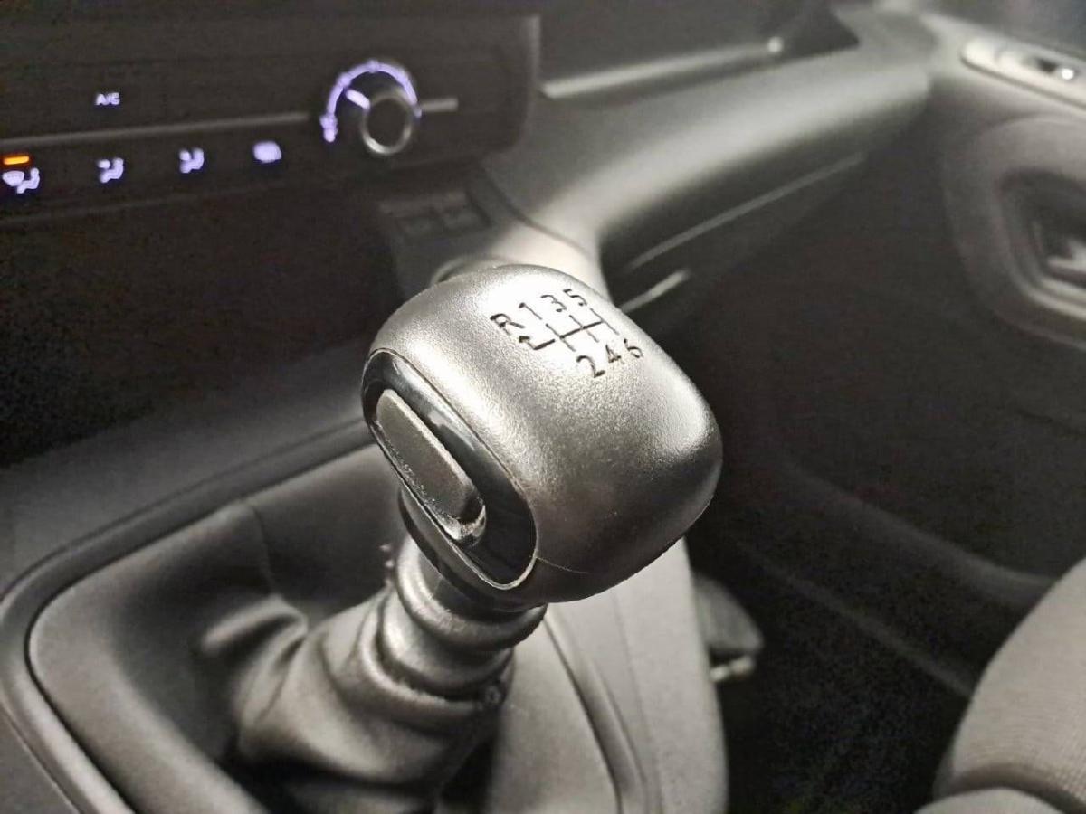 peugeot-partner-2024-diesel-1499cc