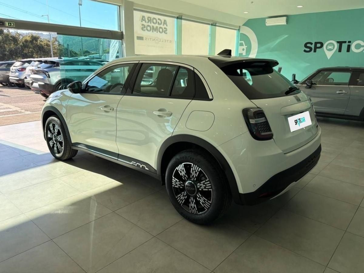 fiat-600-2025-hibrido-a-gasolina-1199cc