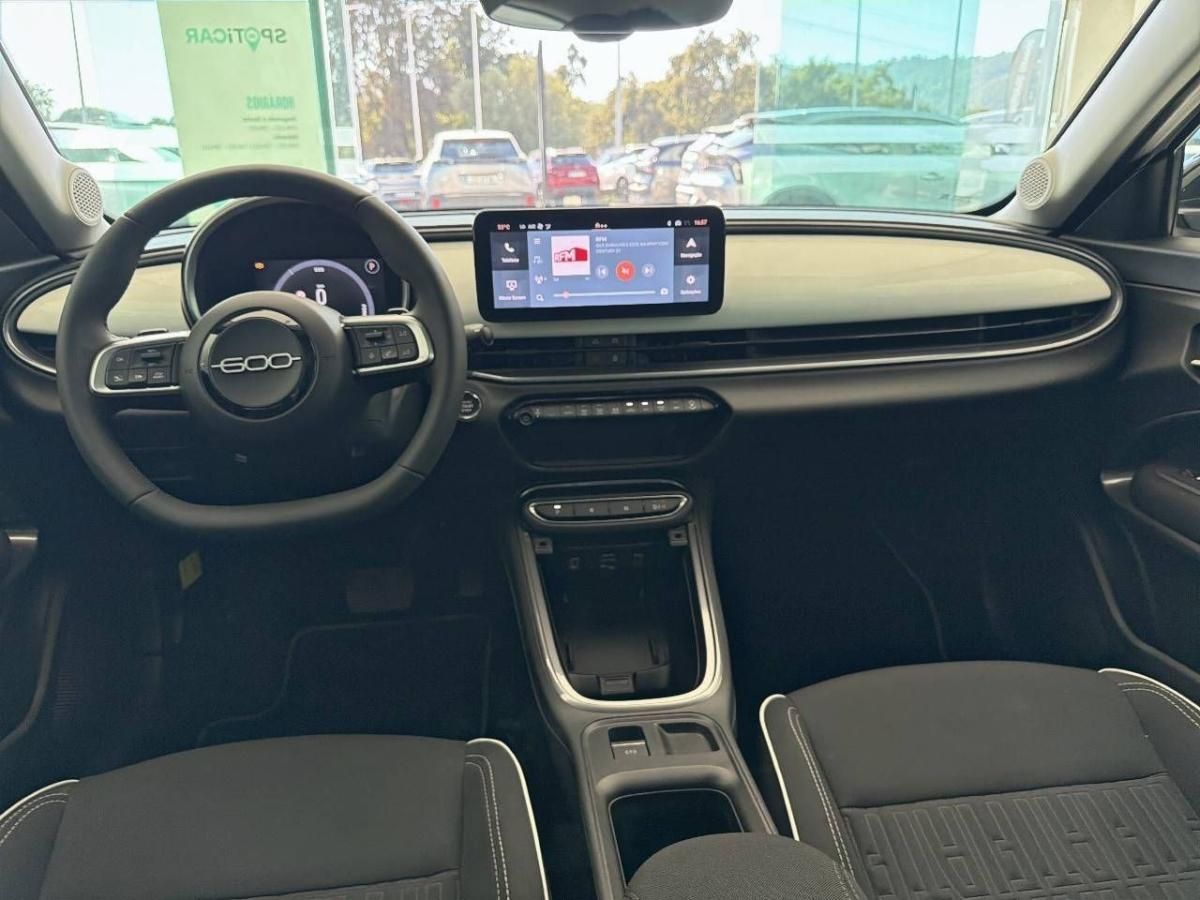 fiat-600-2025-hibrido-a-gasolina-1199cc