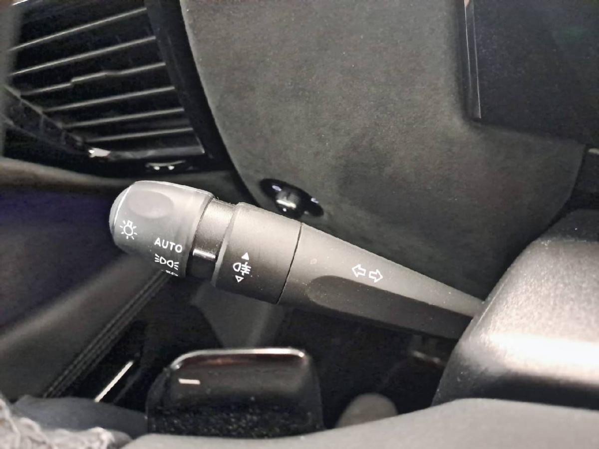 ds-ds-4-2025-gasolina-1199cc