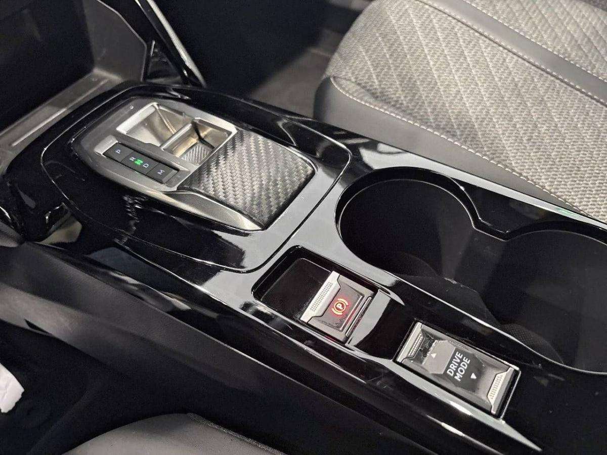 peugeot-2008-2025-gasolina-1199cc