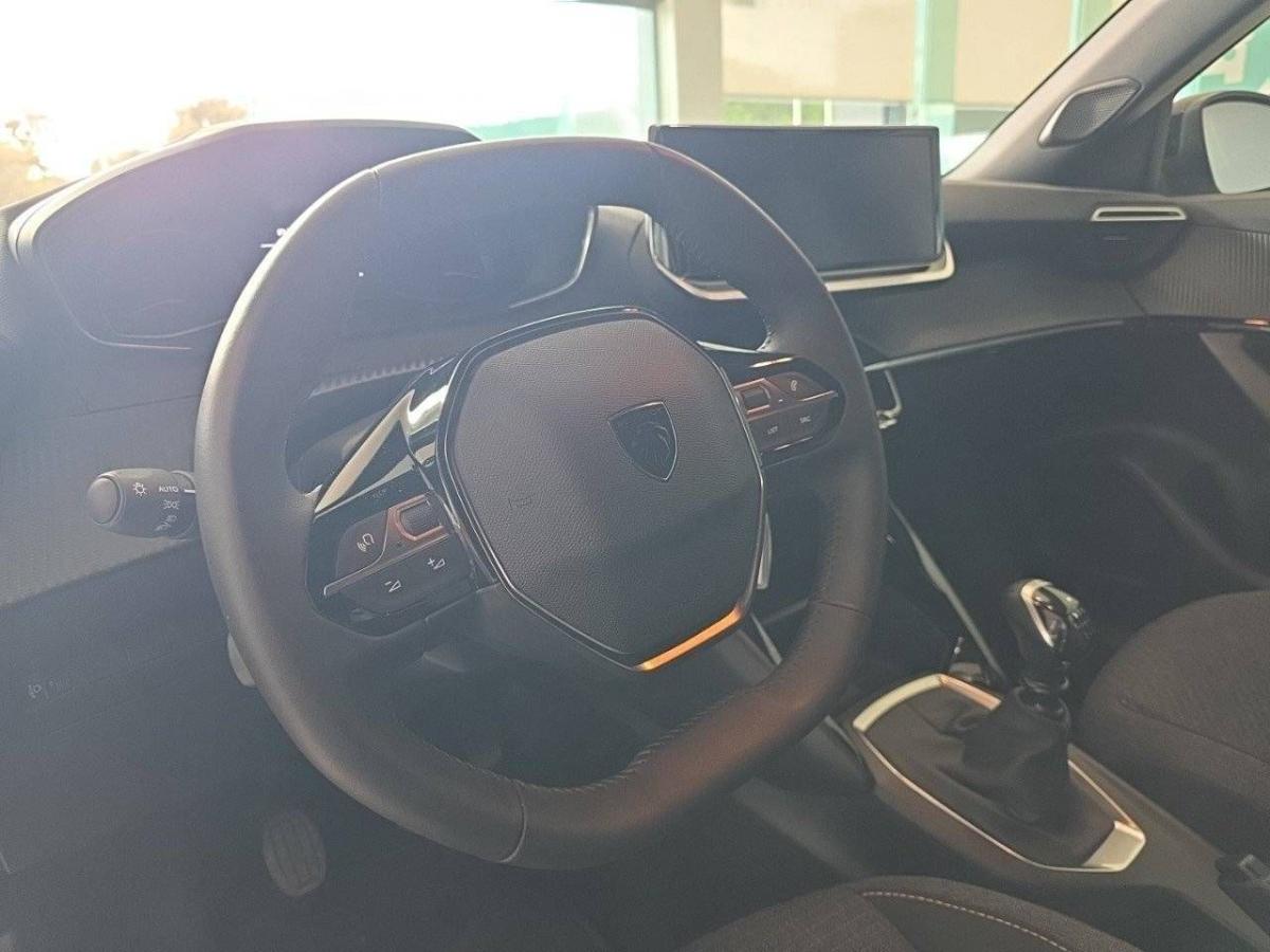 peugeot-2008-2025-gasolina-1199cc