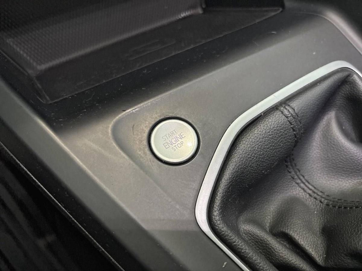 volkswagen-golf-2020-diesel-1968cc