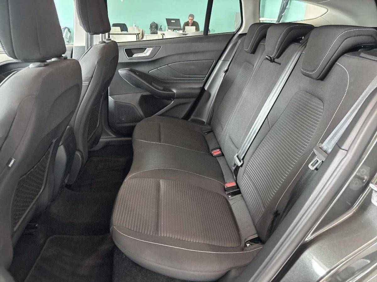 ford-focus-2021-diesel-1499cc