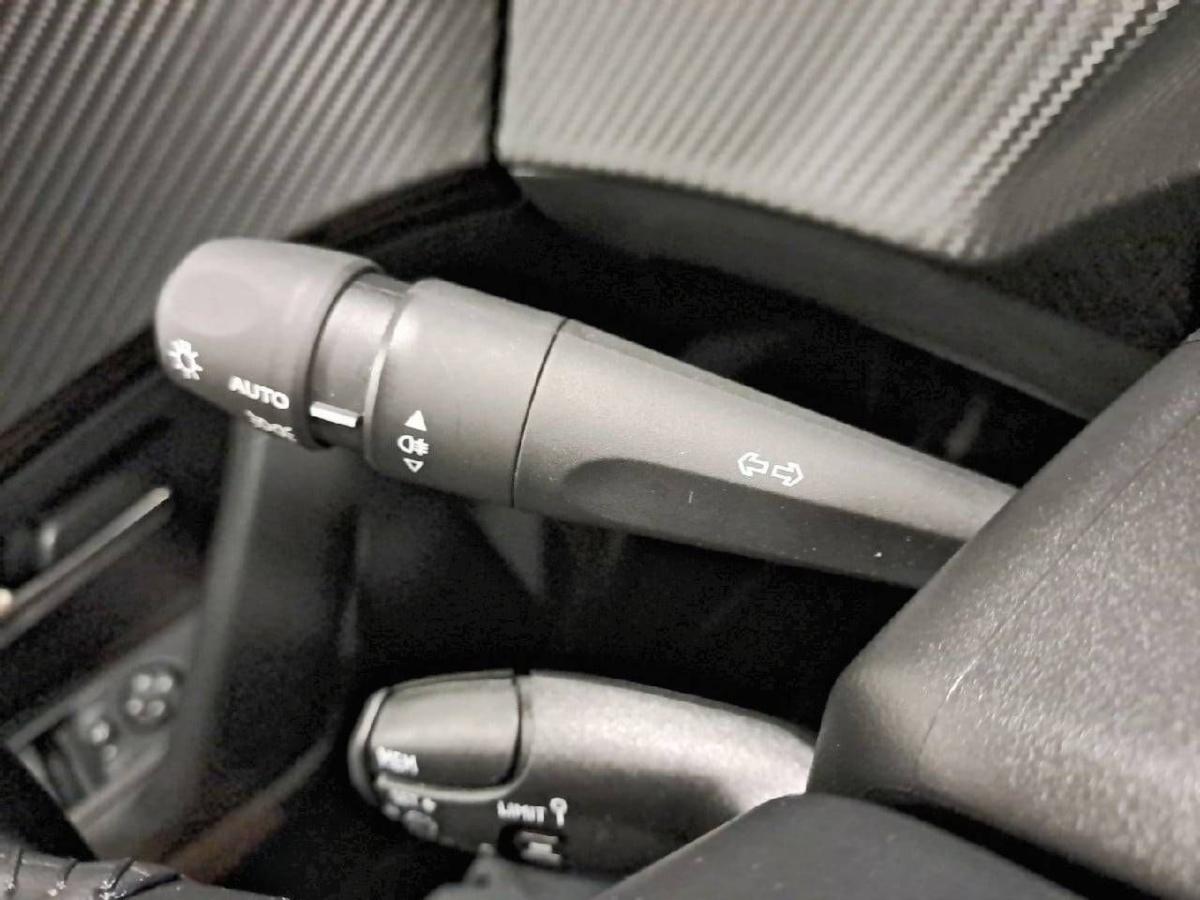 peugeot-2008-2025-eletrico-1cc