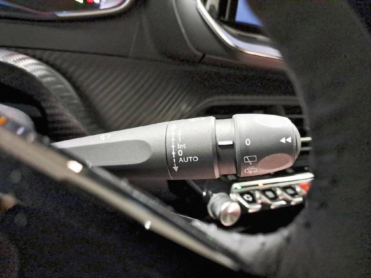 peugeot-2008-2025-eletrico-1cc