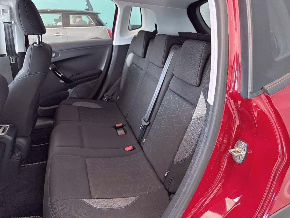 peugeot-2008-2019-gasolina-1199cc