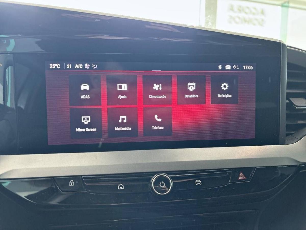 opel-meriva-2025-gasolina-1199cc