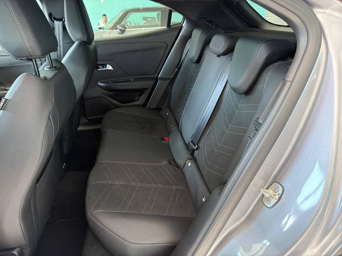 opel-meriva-2025-gasolina-1199cc