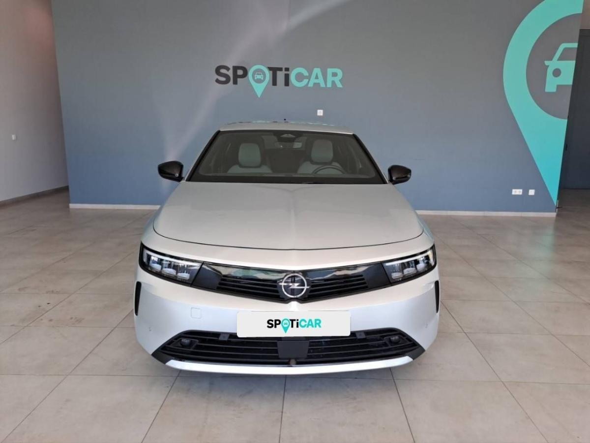 opel-astra-2025-gasolina-1199cc