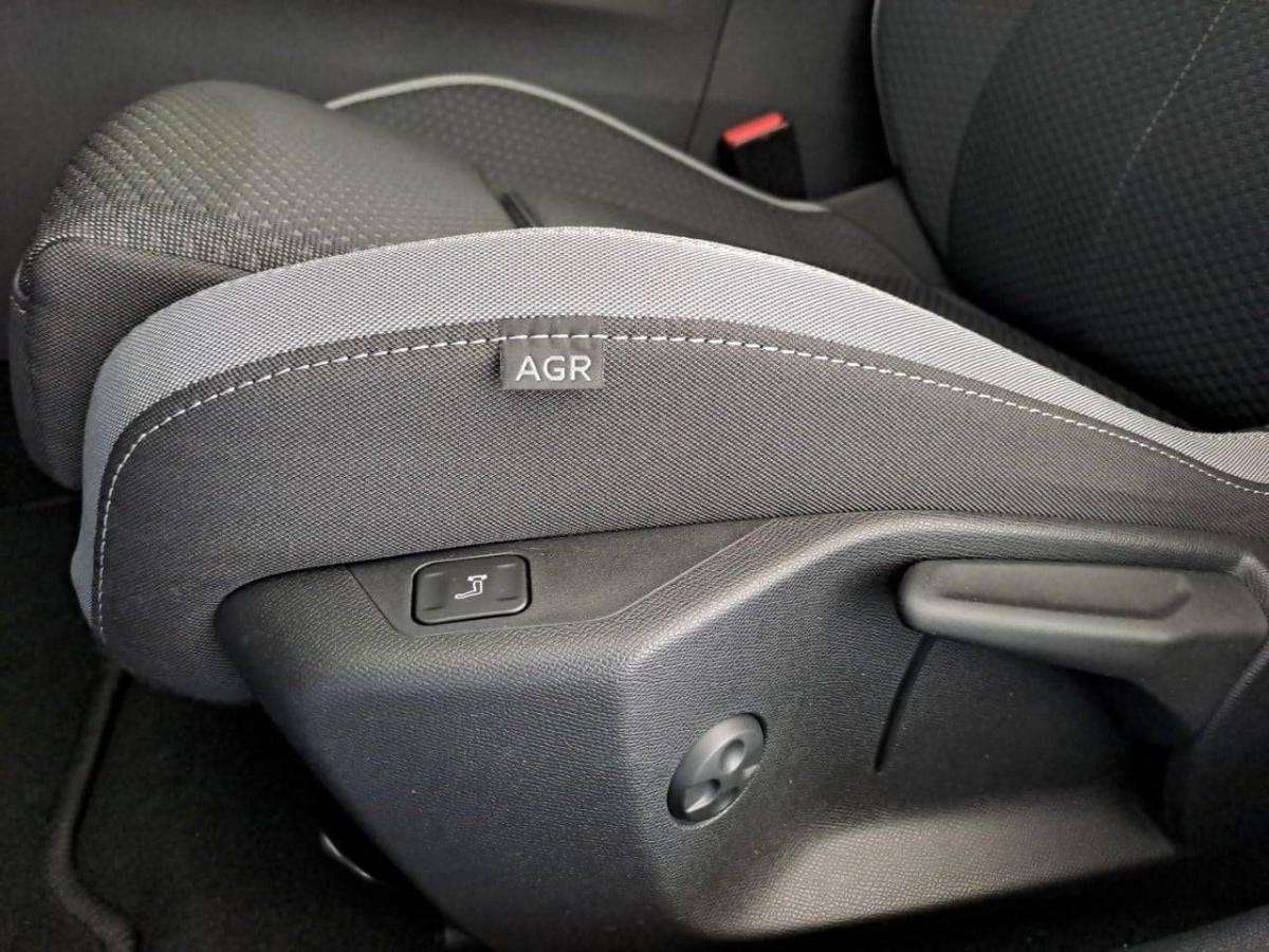 opel-astra-2025-gasolina-1199cc