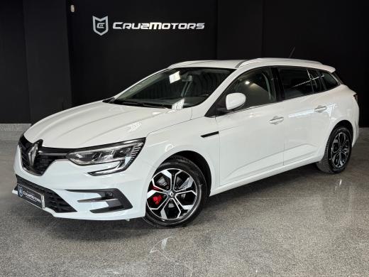 renault-megane-sport-tourer-2021-diesel-1461cc
