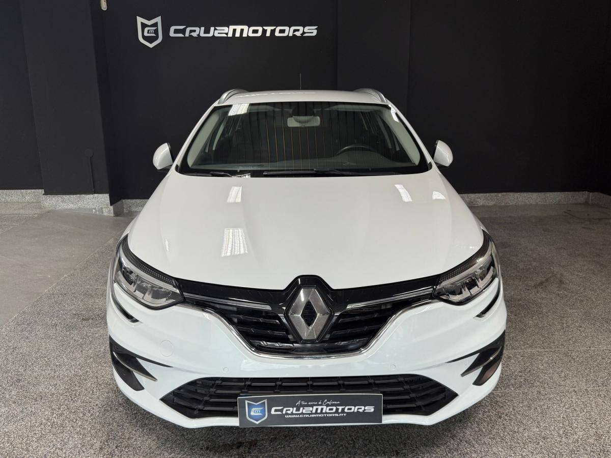 renault-megane-sport-tourer-2021-diesel-1461cc